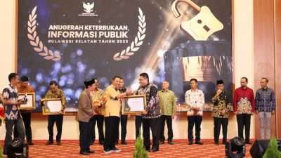 Makassar Raih Penghargaan Keterbukaan Informasi Publik 2023