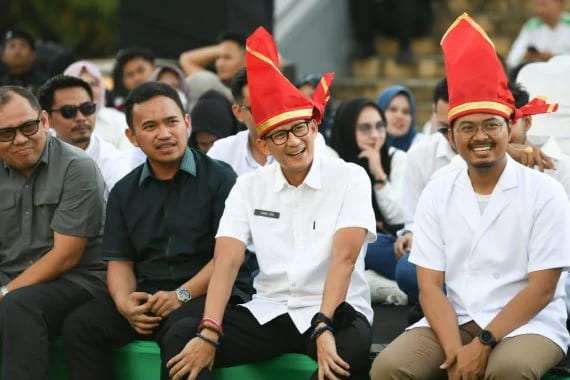 Sandiaga Uno