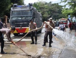 Pasca Banjir di Makale, Pemda dan Polres Tator Dirikan Posko Bencana