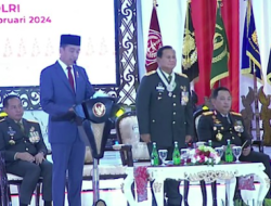 Presiden Naikkan Pangkat Prabowo Jadi Jenderal TNI Kehormatan