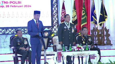Presiden Naikkan Pangkat Prabowo Jadi Jenderal TNI Kehormatan