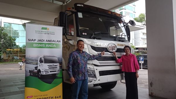 PT Gaya Makmur Mobil Resmikan Kantor Cabang di Makassar
