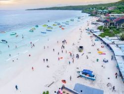 Jelang Ramadan Pantai Tanjung Bira Ramai Dikunjungi