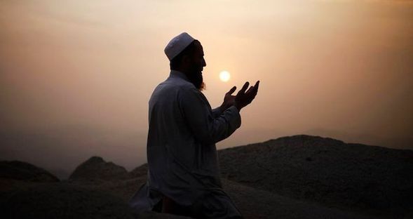 Jangan Lewatkan, Ini 3 Waktu Dikabulkan Doa di Bulan Ramadan