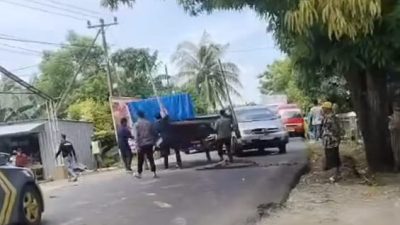 Akses Jalan Poros Jeneponto-Makassar di Blokade Warga, Ada Apa!