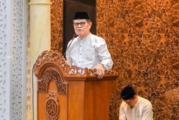Rektor UNM Ajak Jamaah jadikan Ramadan Ibadah Terbaik