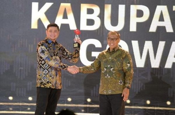 Pemkab Gowa Raih 2 Penghargaan di Ajang CNN Indonesia Awards 2024