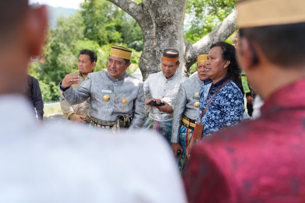 Pj Gubernur Ziarah ke Makam Raja-Raja di Soppeng