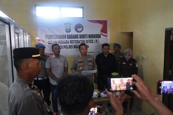 Polres Bulukumba Musnahkan Barang Bukti Narkoba Perkara Restorative Justice