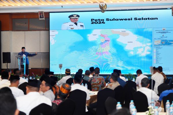 Pj Gubernur Ajak Masyarakat Sulsel di Jakarta Ikut Investasi Membangun Daerah