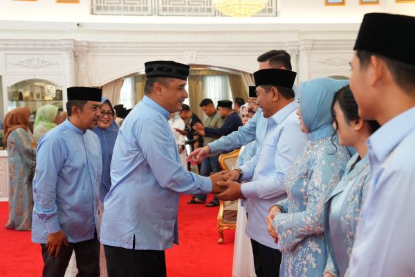 Hari Kedua Lebaran, Pj Gubernur Terima Kunjungan Silaturahmi Bupati dan Jajaran