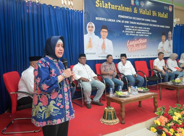 Hadiri Silaturahmi Halalbihalal, Indira Yusuf Ismail Disambut Warga Ujung Tanah
