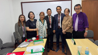 Dua Tokoh Ikafe Unhas Raih Doktor Bisnis di Filipina
