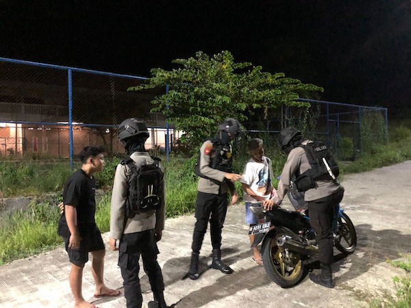 Cegah Tindak Kriminal dan Balapan Liar, Polres Majene Lakukan Patroli Malam