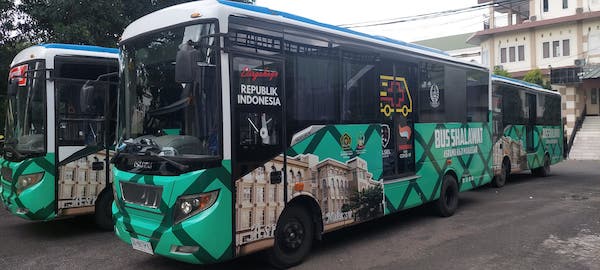 Bus Shalawat Siap Layani 7.884 JCH Selama di Asrama Haji Makassar