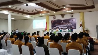 150 PPK Toraja Utara Dilantik Ketua KPU