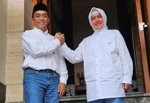 Rahman Bando Salam Komando Dengan Indira Yusuf, Isyaratkan Berpasangan di Pilwalkot!