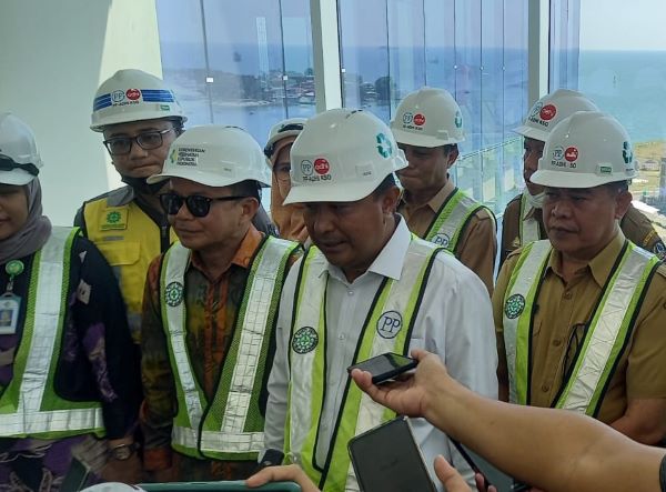 Progres 78 Persen, Pj Gubernur Tinjau Proyek RS UPT Vertikal Makassar