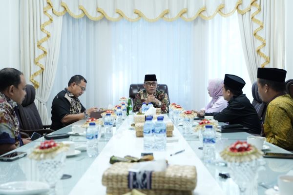 Pj Gubernur Prof Zudan dan KPU Sulsel Pastikan Persiapan Pilkada Serentak