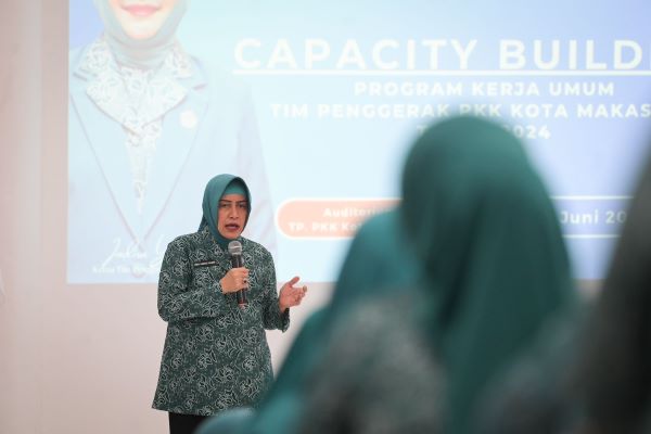 Tingkatkan Profesionalisme dan Efektivitas Program TP PKK Makassar Lakukan Capacity Building