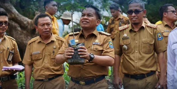 Peringati Hari Lingkungan Sedunia, 350 Pohon Ditanam Pemkab Jeneponto