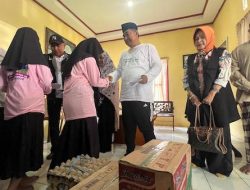 Pj Gubernur Sulbar Kunjungi Panti Asuhan, Sejumlah Bantuan di Serahkan