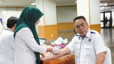 Unit-unit Kerja Unhas Ikuti Medical Check Up