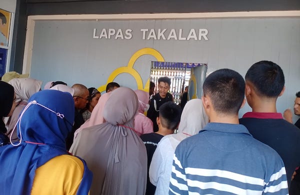 Pengunjung Hari Kedua di Lapas Takalar Membludak, Ini Kata Ashari