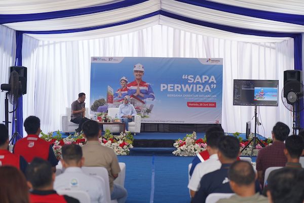 Pastikan Kehandalan Sarfas, Direktur Keuangan Pertamina Kunjungi Unit Operasi di Sulawesi