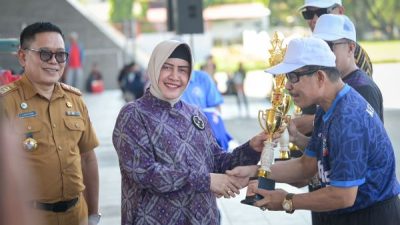 Indira Yusuf Ismail Resmi Buka O2SN SD-SMP Kota Makassar