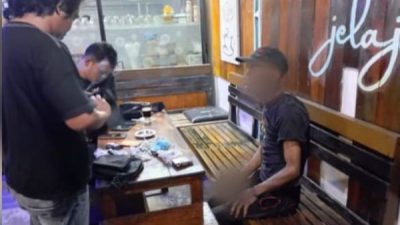 Warga Sinjai Diciduk Usai Curi Handphone di Masjid Agung