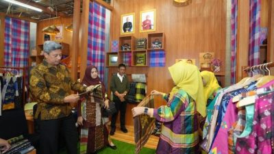 Pj Sekda Sulsel Hadiri Pameran Inacraft 2024 di Jakarta