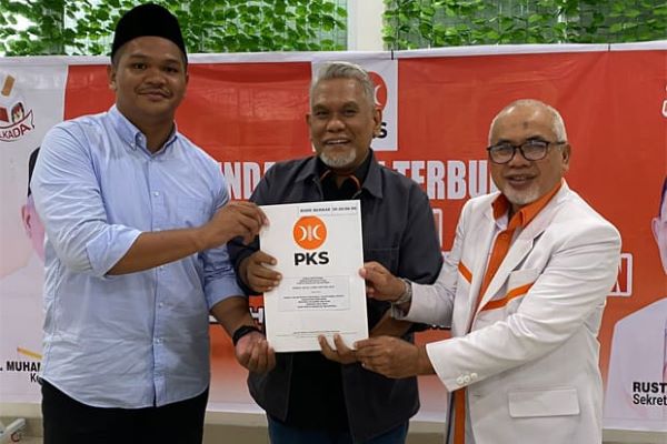 PKS Resmi Usung Pasangan Uji-Sahabuddin di Pilkada Bantaeng