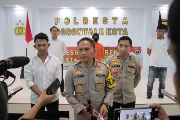 Demi Judol Sang Pacar, Mahasiswi Gelapkan 11 Unit Leptop Temannya