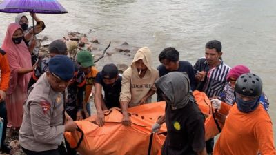 Tim SAR Berhasil Temukan ABK KM Cahaya Madinah yang Tenggelam