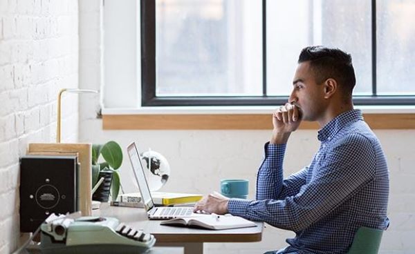 Sedentary Lifestyle Pekerja Kantoran Bisa Jadi Ancaman, Ini Cara Mengatasinya