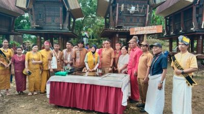 Kemenparekraf Kunjungi Desa Wisata Landorundun, Harap Akses Jalan Segera di Benahi