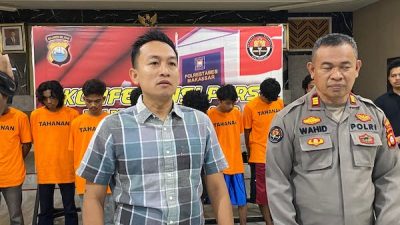 Banting Polisi Saat Demo, 8 Mahasiswa di Makassar Jadi Tersangka