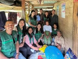 Lembaga Sosial Ta Sikamasean Salurkan Bantuan untuk Nek Awa di Torut