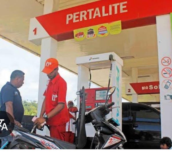 Banyak Warga Beli BBM Pertalite Menggunakan Jerigen, Ini Kata Pertamina!