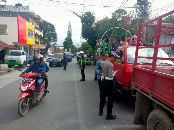 Polres Tana Toraja Gelar Razia Pengecekan Pajak dan Administrasi Kendaraan