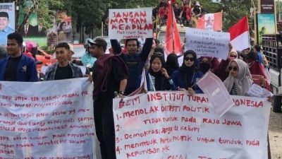 Aliansi BEM dan OKP Jeneponto Gelar Unras Kawal Putusan MK