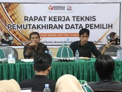 Bawaslu Lutim dan Panwascam Konsolidasi Data Pemilih Hasil Pengawasan