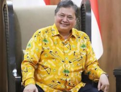 Nurdin Halid Ungkap Alasan Airlangga Mundur sebagai Ketum Golkar