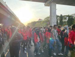 Mahasiswa Unhas Tinggalkan Lokasi Aksi Dengan Tertib