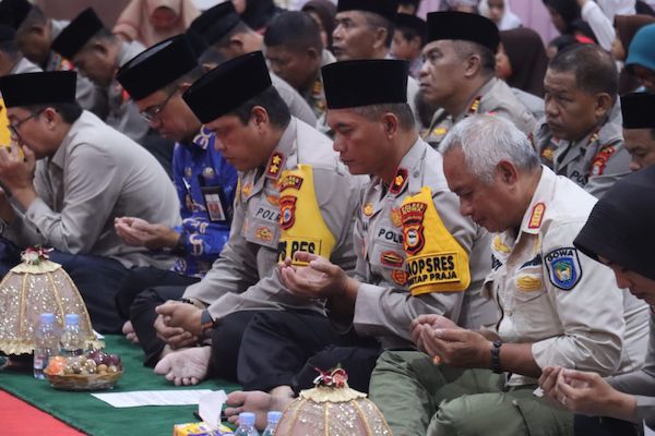 Jelang Pilkada, Polres Gowa Gelar Tabligh Akbar dan Doa Bersama