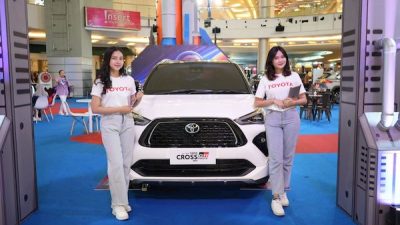 Penjualan Mobil Hybrid Toyota Melonjak, Capai 50 Persen