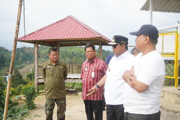 Pj Bahtiar Dorong Ekosistem Bisnis Durian Montong di Polman