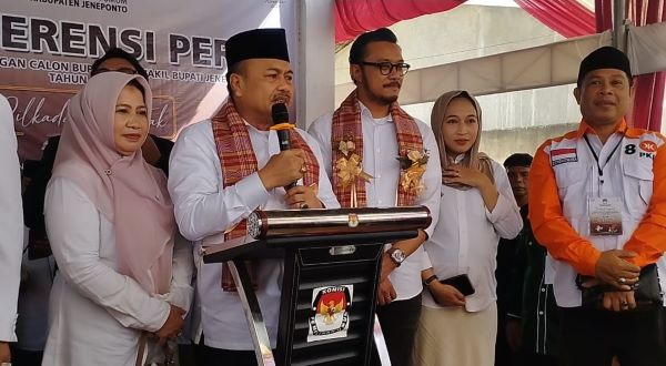 Puluhan Ribu Pendukung Kawal MSP-NAQ Mendaftar di KPU Jeneponto