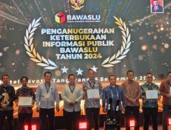 Bawaslu Lutim Raih Predikat Informatif pada Anugerah Keterbukaan Informasi Publik 2024